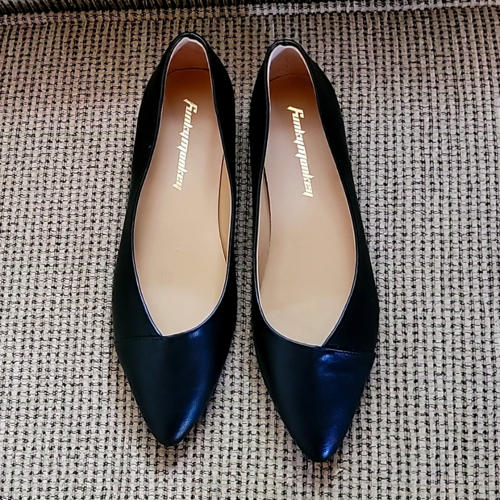 Funkymonkey black flats size 7, never worn.